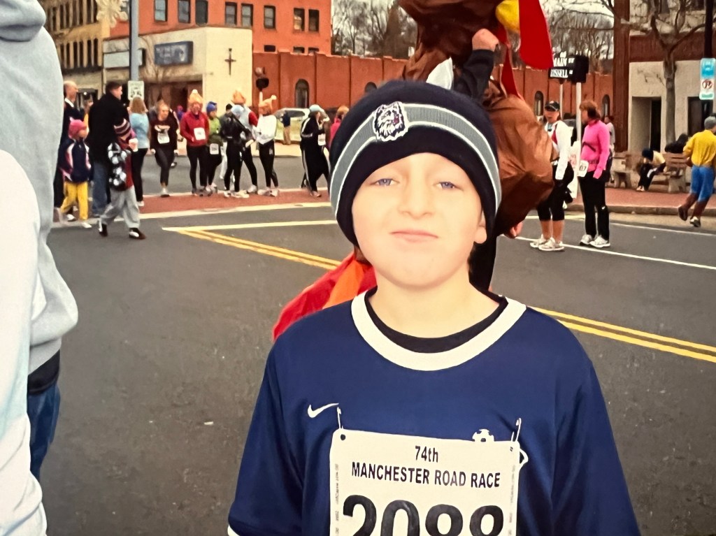 Thanksgiving day Manchester road race in Manchester, Connecticut