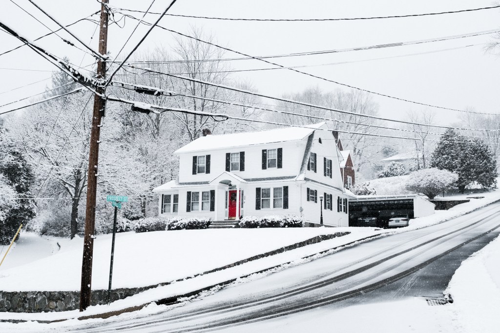 Snowy landscape photo
